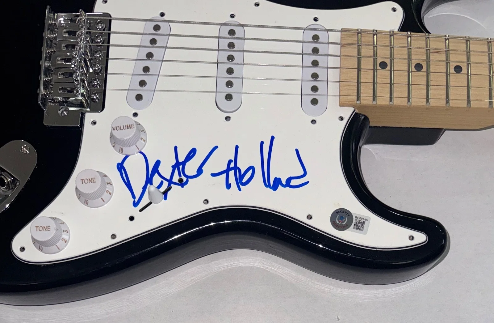 Dexter Holland THE OFFSPRING Signed Autograph Electric Guitar Singer Beckett COA, изображение 3