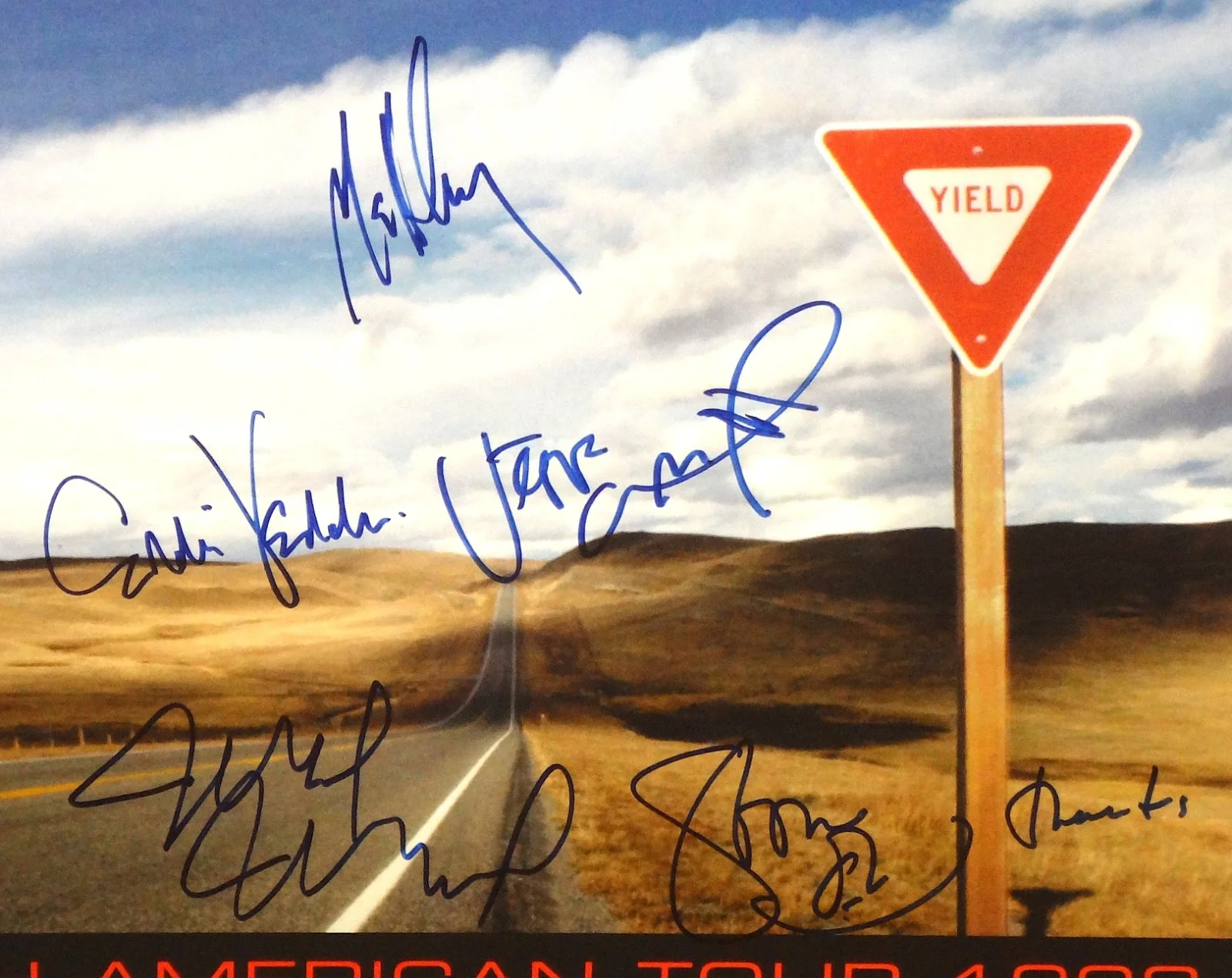PEARL JAM HAND SIGNED AUTOGRAPHED ORIGINAL YIELD TOUR POSTER BY ALL 5 RARE PROOF, изображение 2