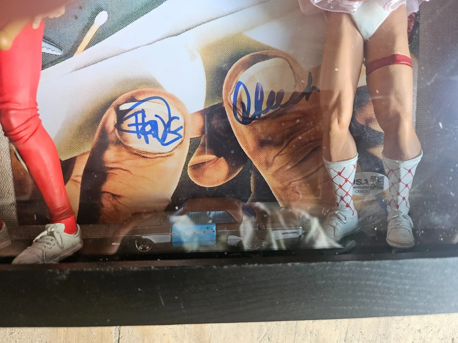 Very Rare And Unique Signed Cheech & Chong Shadow Box - 14" x 12" JSA Authentic, image 2