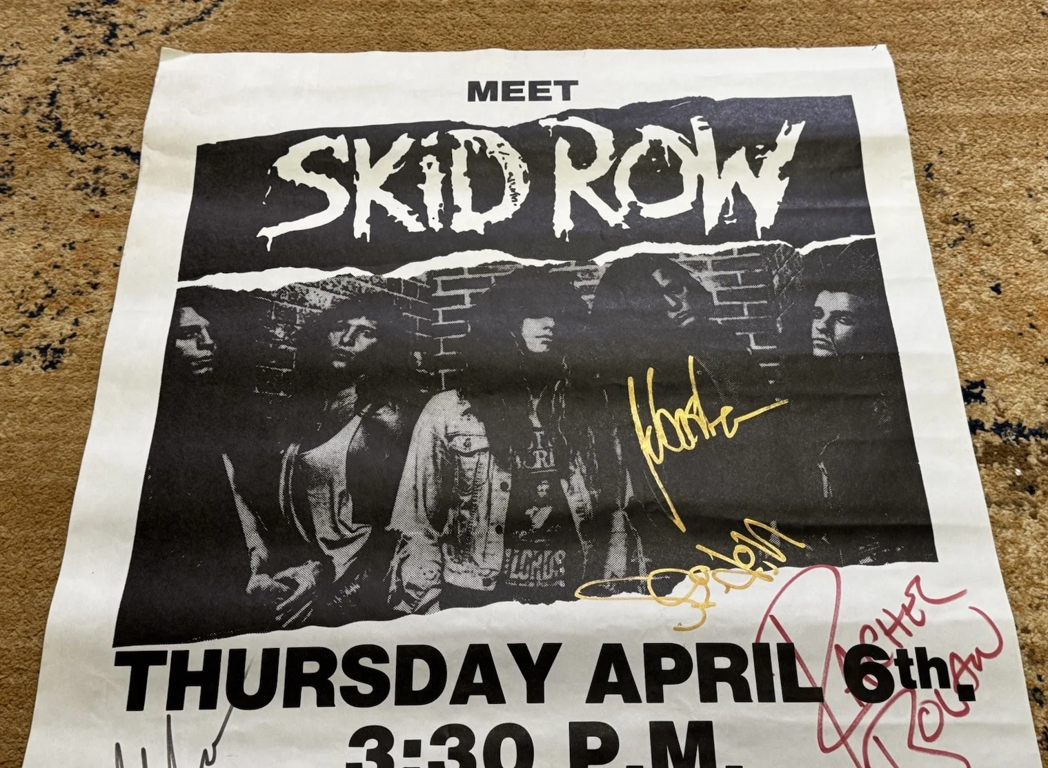 SKID ROW BAND SIGNED 1989 RECORD CD STORE MEET & GREET POSTER RARE 34.5”x23”, изображение 3