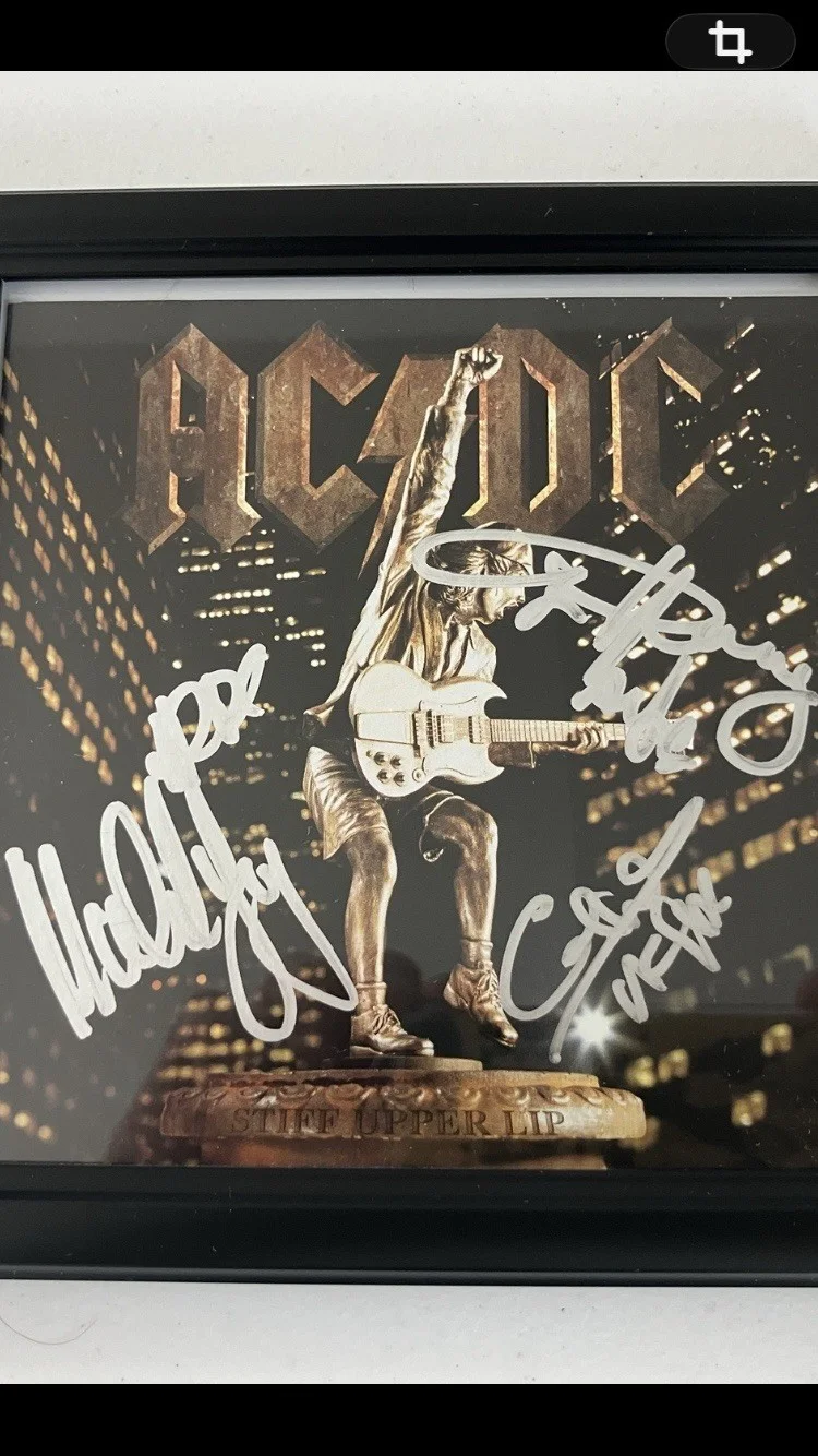 AC/DC SIGNED/AUTOGRAPHED CD COVER FRAMED WITH COA, image 2