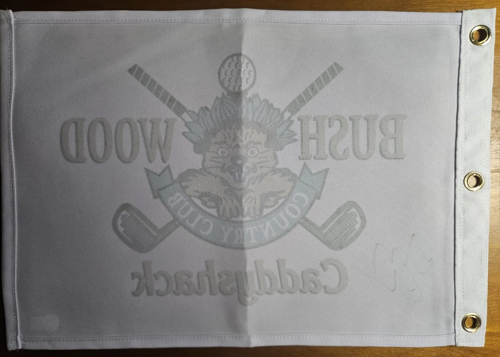 Chevy Chase — Chevy Chase Signed Caddyshack Bushwood Country Club Golf Flag Beckett COA, изображение 4