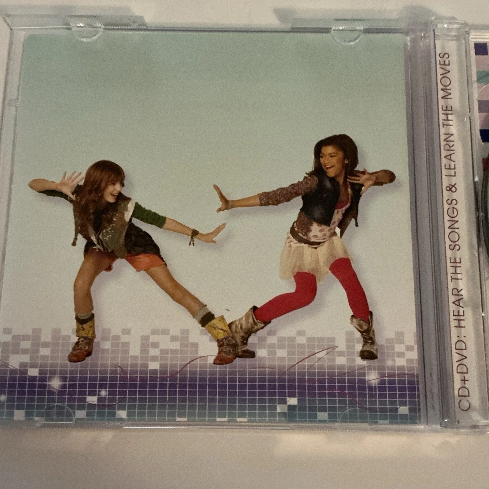 Zendaya & Bella Thorne SIGNED "Shake It Up: Break It Down" CD/DVD -Disney Prove, image 4