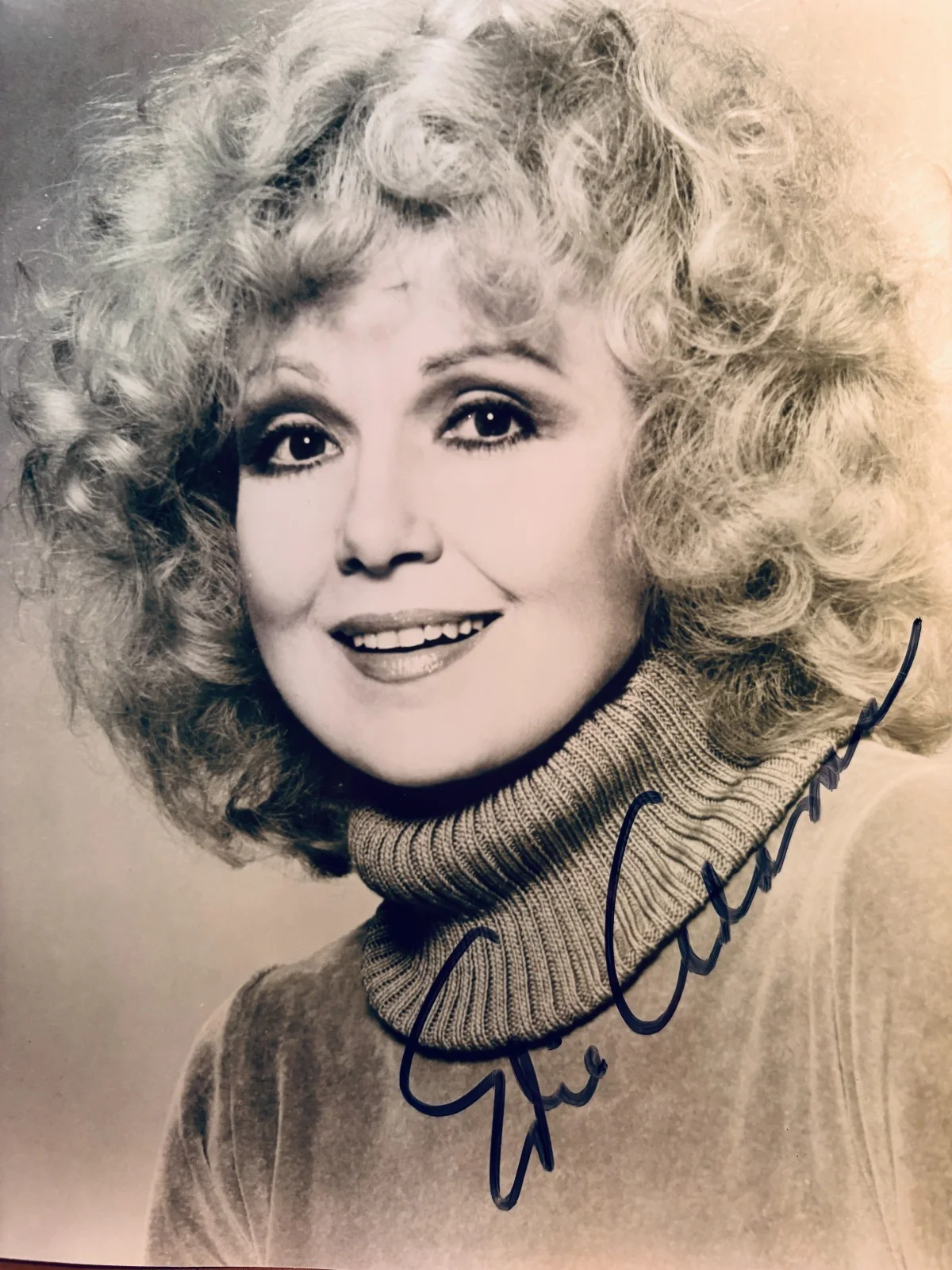 Edie Adams — Edie Adams Signed•Autograph Headshot Photo*It's a Mad Mad Mad Mad World* w/COA