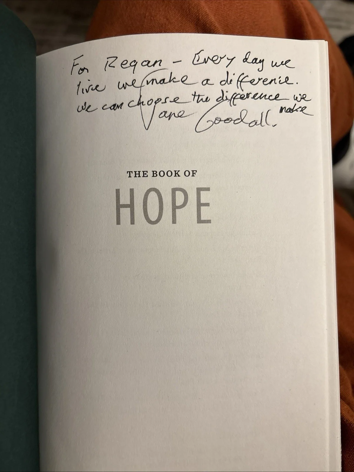 Jane Goodall — Jane Goodall Signed The Book of Hope Hardcover 2021, изображение 2