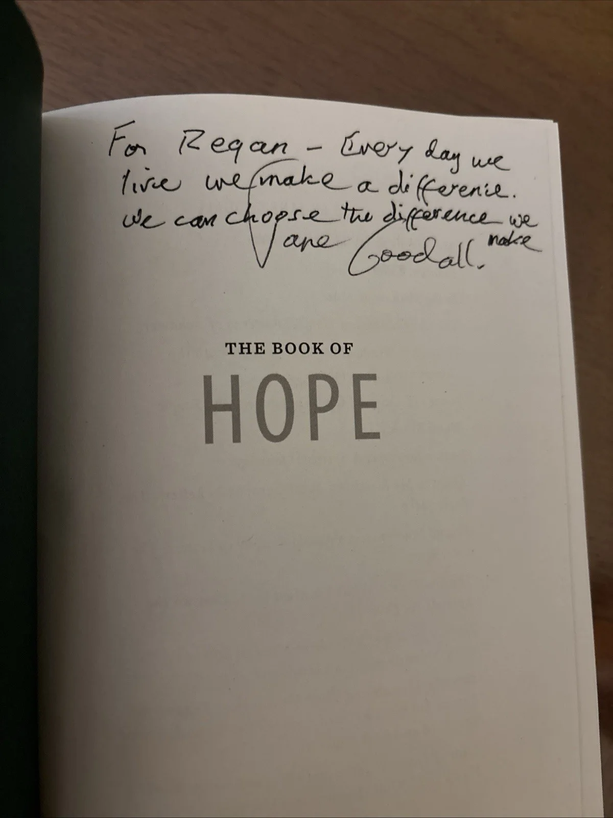 Jane Goodall — Jane Goodall Signed The Book of Hope Hardcover 2021, изображение 3