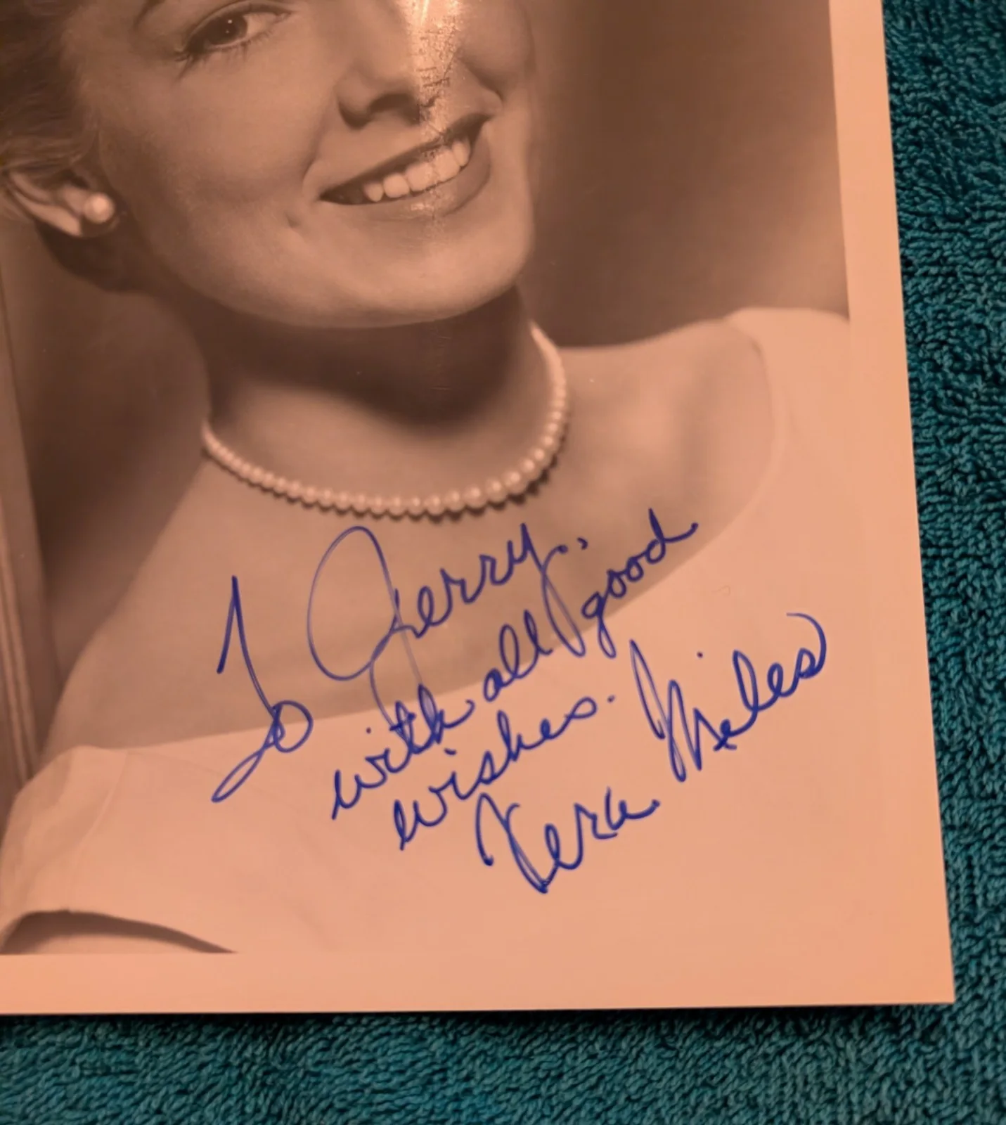 Vera miles — Vera Miles Signed Autographed Photo 8/10 Self- Portrait, image 2