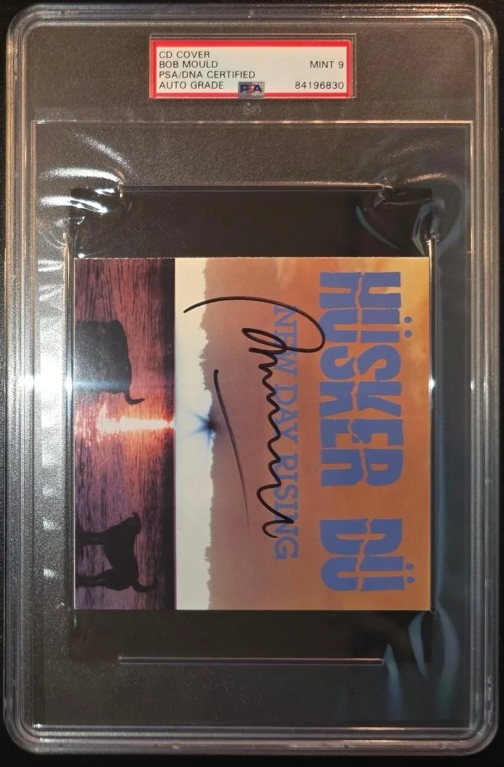 Husker Du New Day Rising CD signed by Bob Mould - PSA 9, Slabbed & High grade, изображение 2
