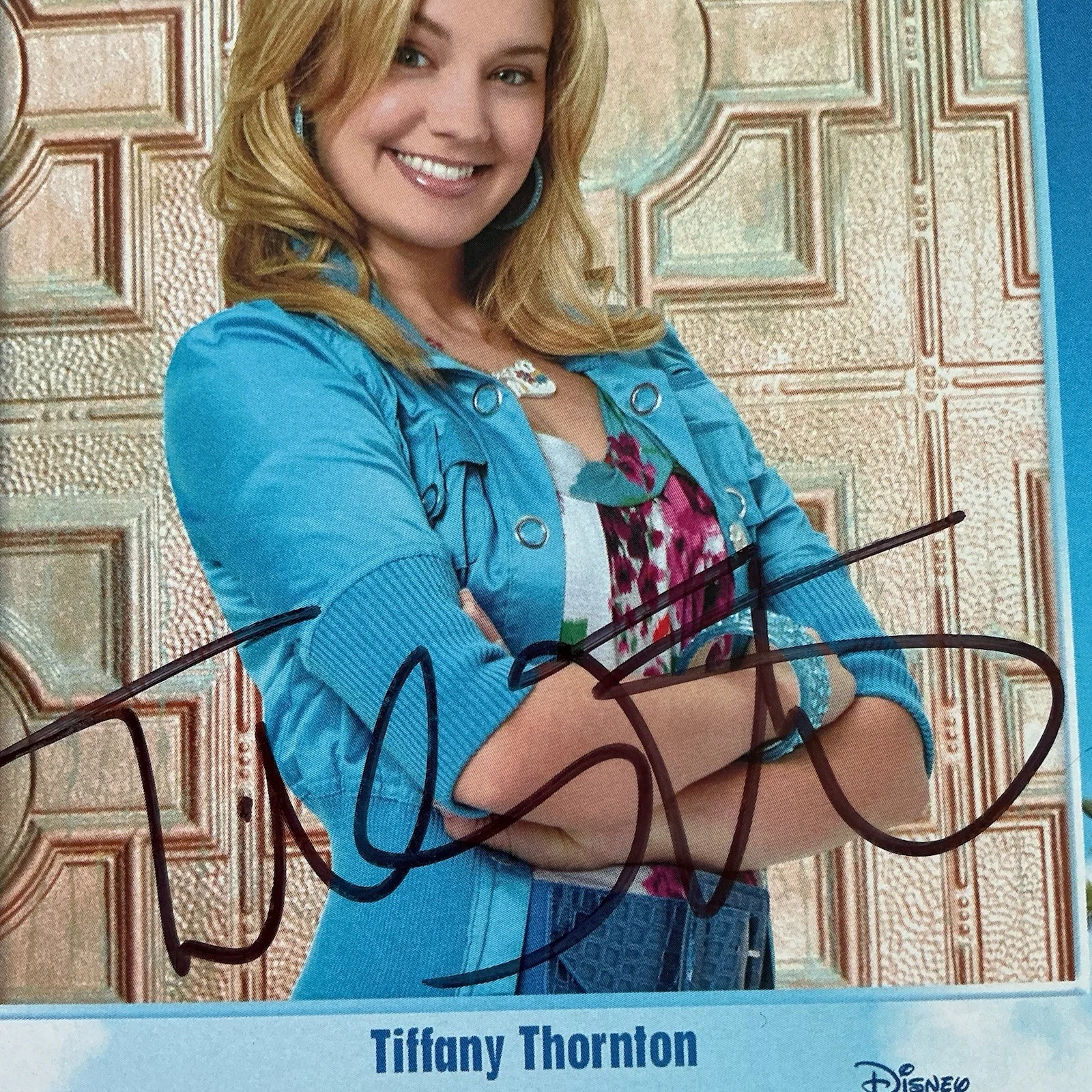 Tiffany Thornton SIGNED Photo Authentic Sonny with a Chance Employee Coll, изображение 2