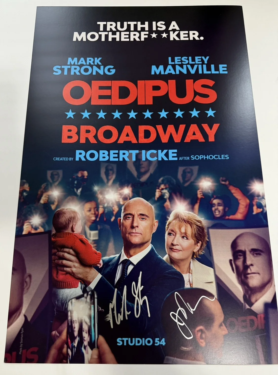Mark Strong, John Carroll Lynch — Oedipus signed Broadway Window Card Poster 14x22 Mark Strong John Carroll Lynch