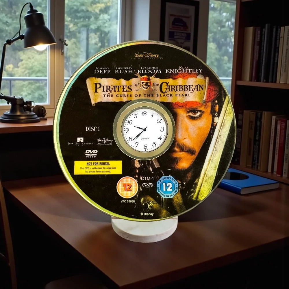 Unique Pirates of the Caribbean DVD Clock - Upcycled Desktop Timepiece Gift, изображение 5