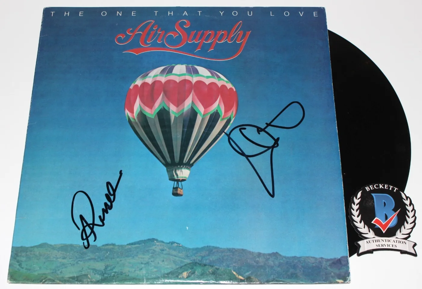 AIR SUPPLY GROUP SIGNED THE ONE THAT YOU LOVE ALBUM LP VINYL RECORD BECKETT COA, изображение 2