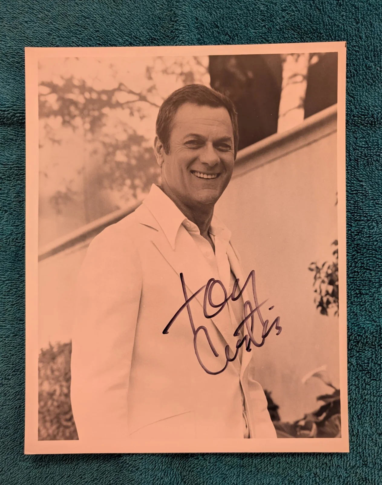 Tony Curtis — Tony Curtis Signed Autographed Photo 8/10 At A Younger Age