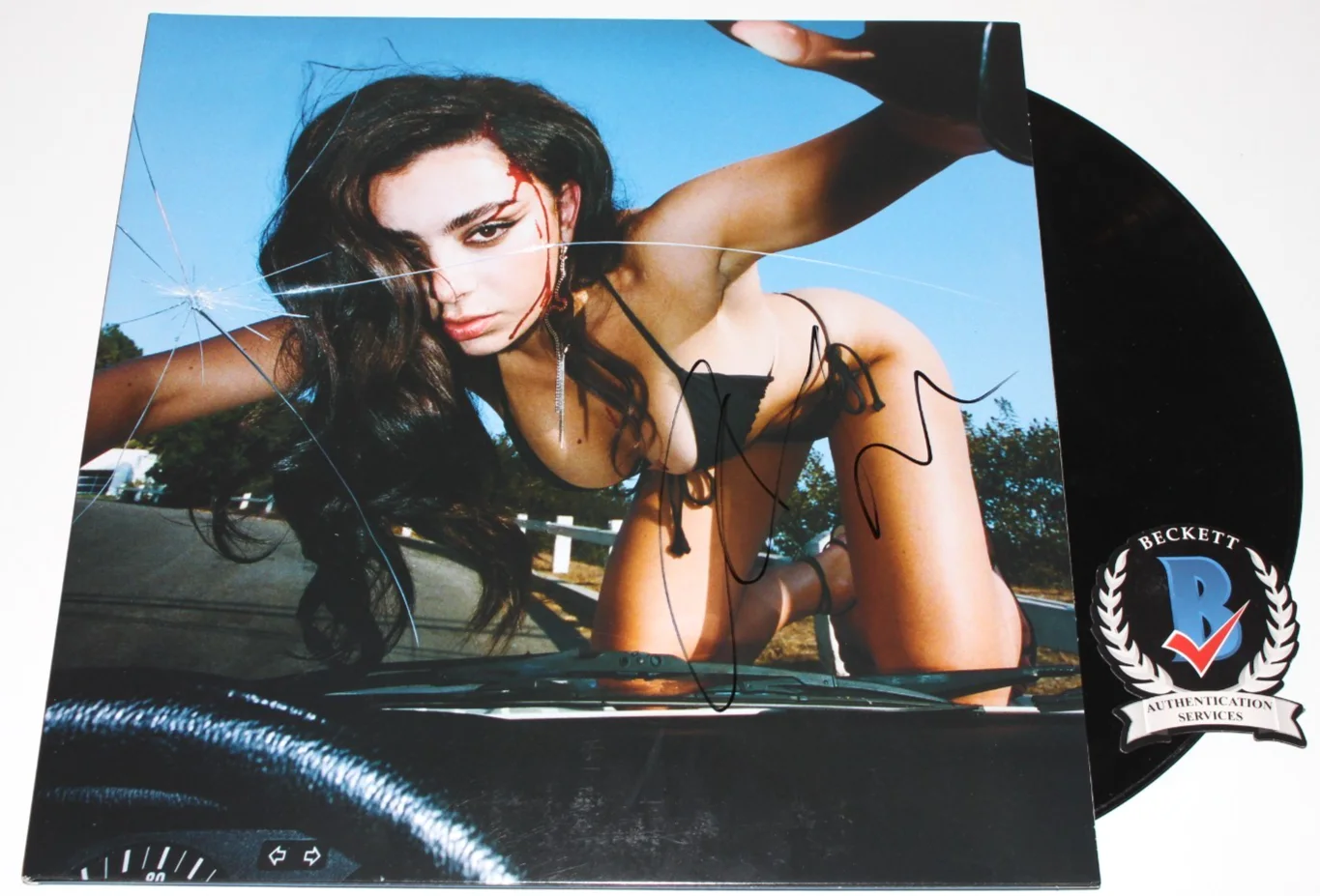CHARLI XCX SIGNED CRASH ALBUM VINYL RECORD LP BECKETT BAS COA BRAT SINGER, image 3