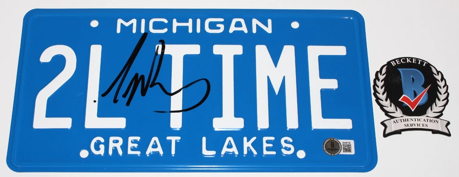 Tim Allen — TIM ALLEN SIGNED HOME IMPROVEMENT MICHIGAN LICENSE PLATE TOOL TIME 1 BECKETT COA