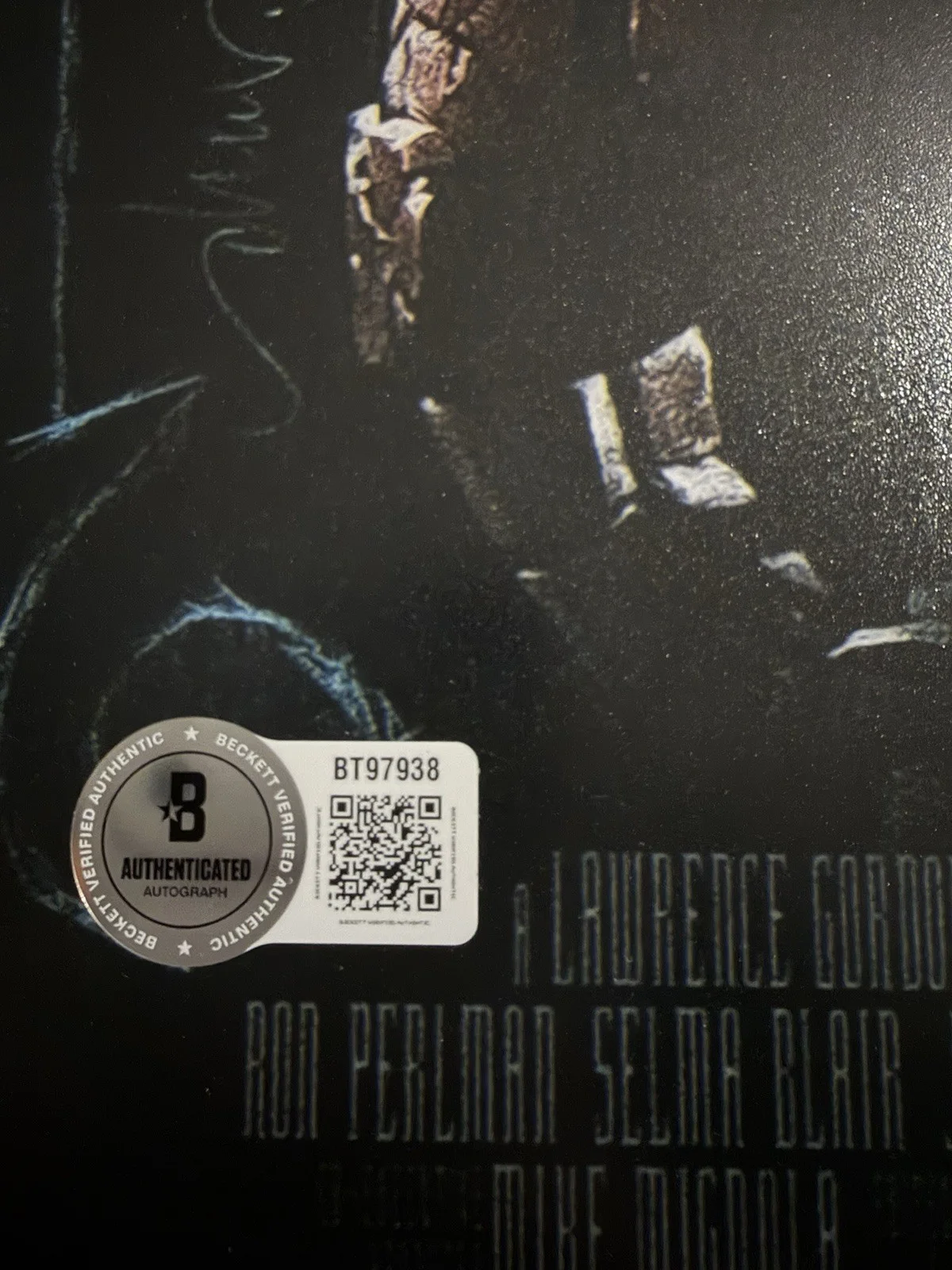Guillermo Del Toro — GUILLERMO DEL TORO SIGNED AUTOGRAPH 12x18 HELLBOY PHOTO BECKETT-A, изображение 3