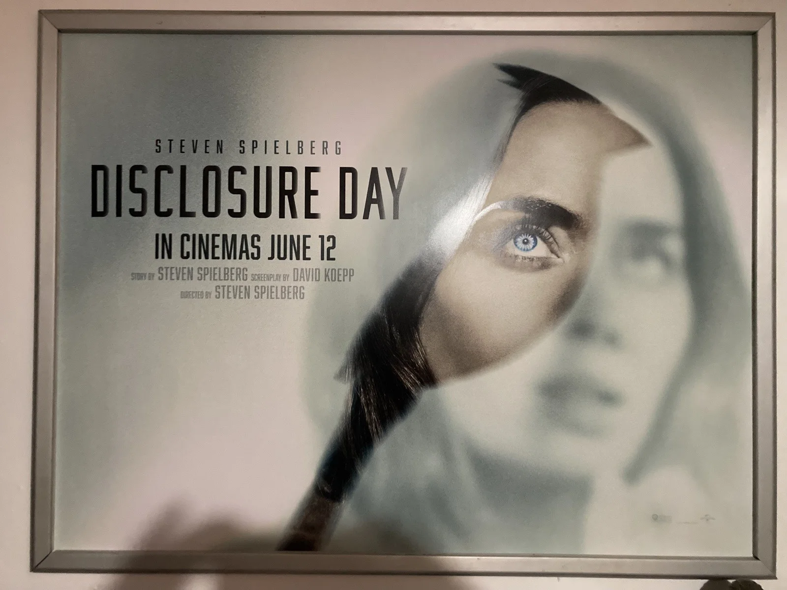 Disclosure Day Original UK Quad Cinema Poster set of 2. Spielberg, изображение 2