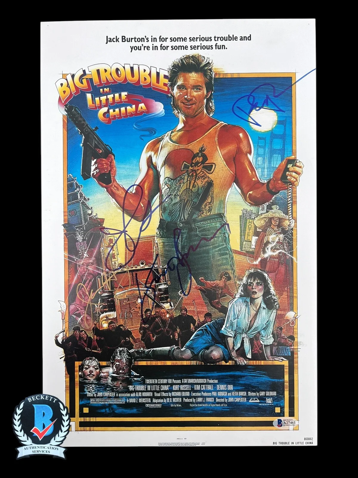 Kurt Russell, John Carpenter, James Hong, Dennis Dun — KURT RUSSELL SIGNED J.C. JAMES HONG +1 BIG TROUBLE IN LITTLE CHINA 11x17 PHOTO