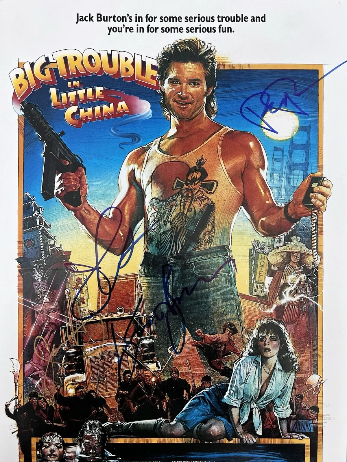 Kurt Russell, John Carpenter, James Hong, Dennis Dun — KURT RUSSELL SIGNED J.C. JAMES HONG +1 BIG TROUBLE IN LITTLE CHINA 11x17 PHOTO, изображение 2