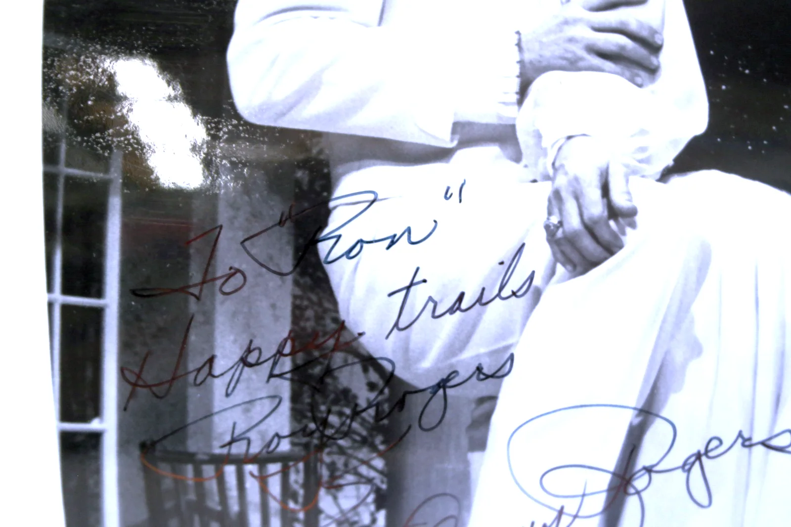 Roy Rogers & Dale Evens Personalized Autographed 8 x 10 Bl/White Photo, изображение 2