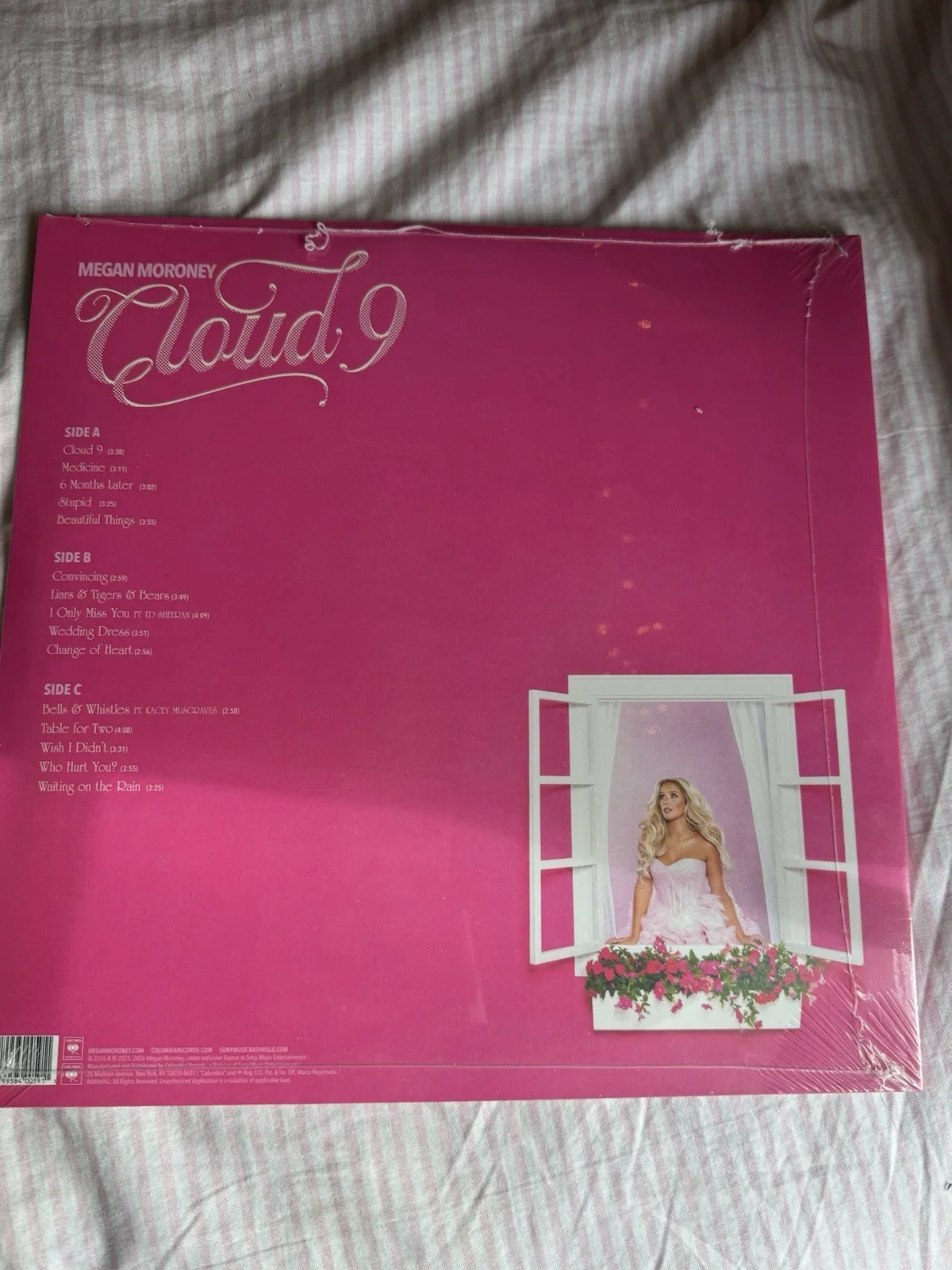 Megan Moroney Cloud 9 Original Autographed Vinyl Album Signed SEALED, изображение 2