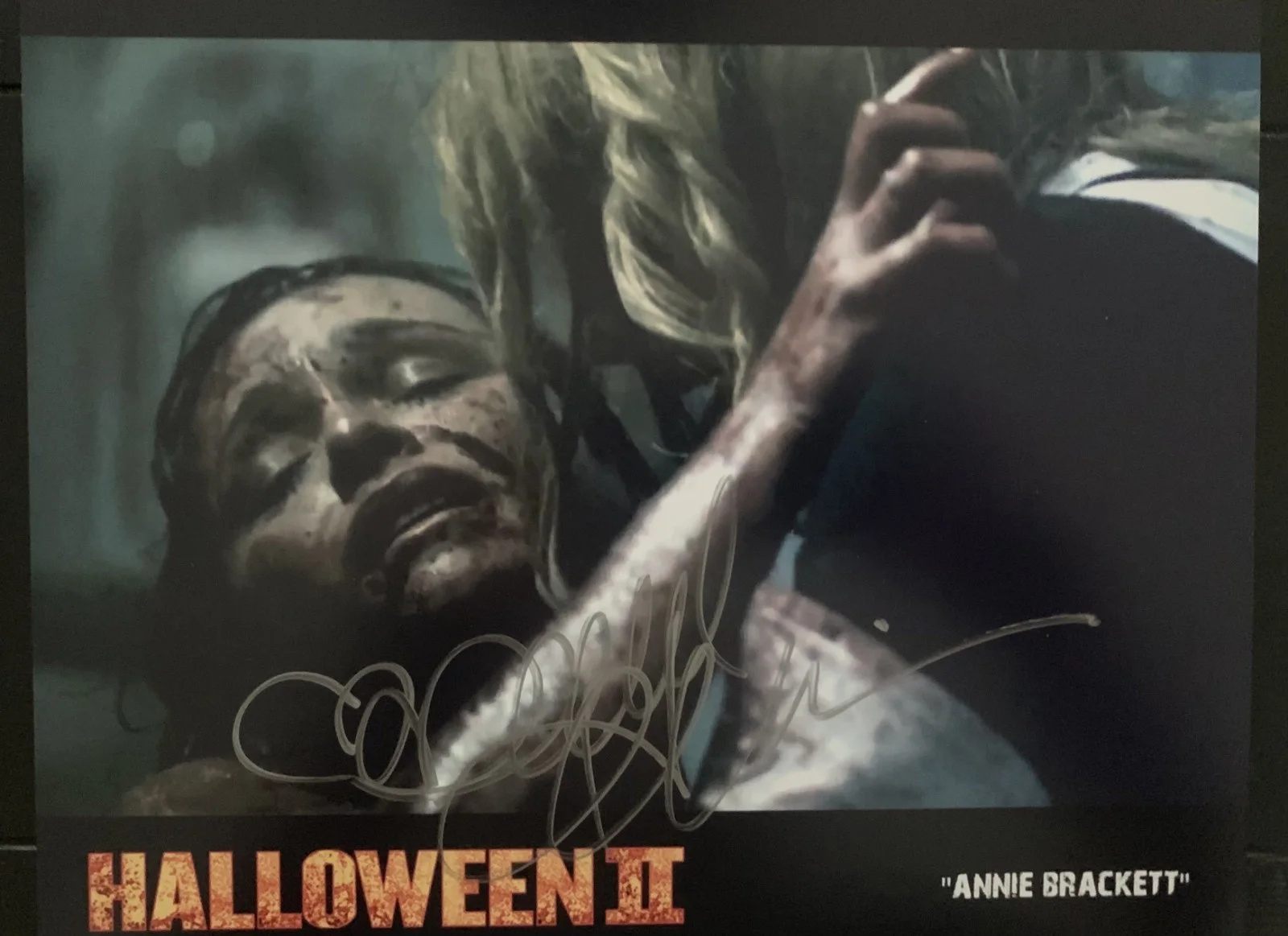 Danielle Harris — Danielle Harris SIGNED 8x10 Halloween 2 (2009) Annie Brackett Rob Zombie
