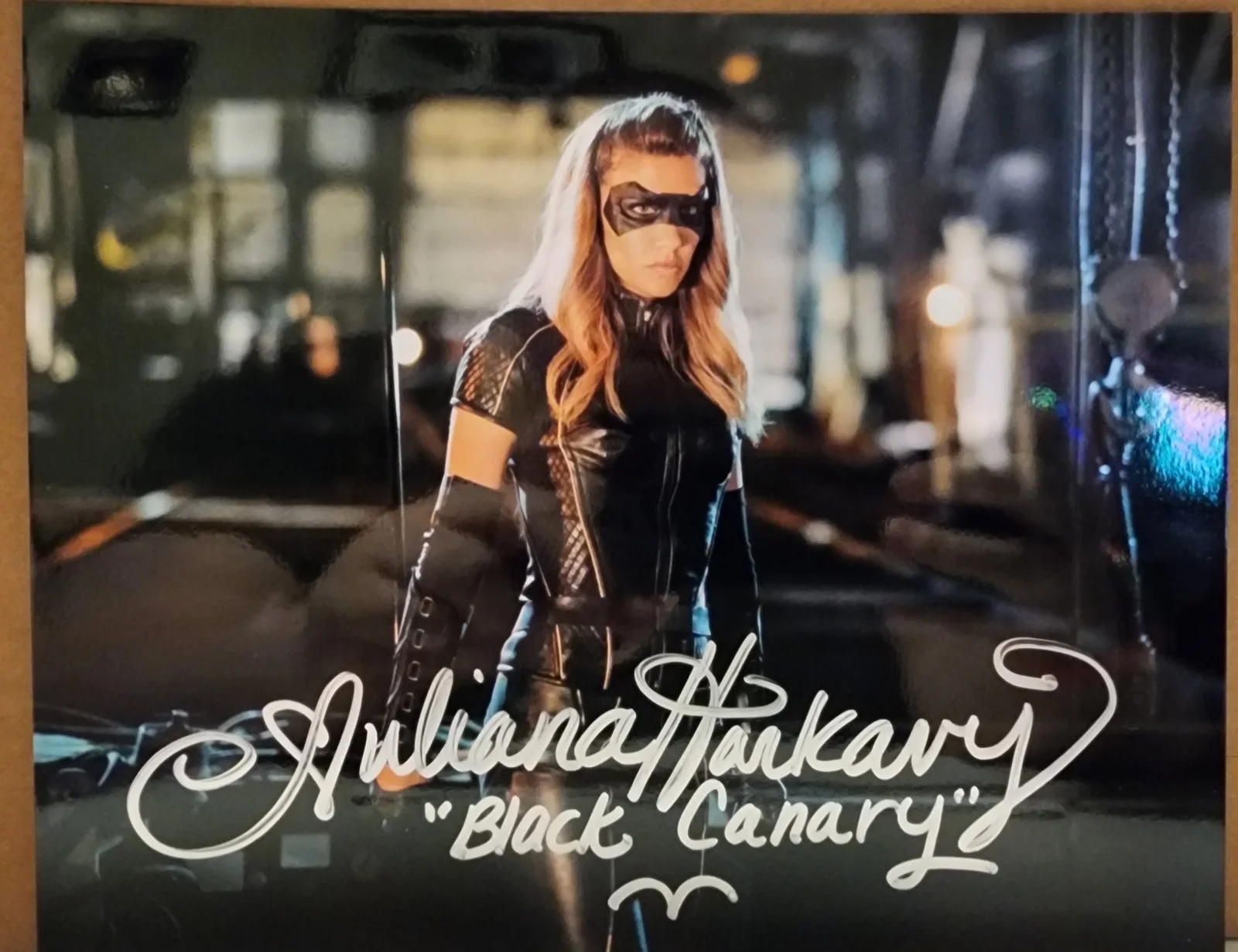 Juliana Harkavy — Juliana Harkavy Signed Autograph Black Canary Arrow DC 8x10 Photo ACOA COA