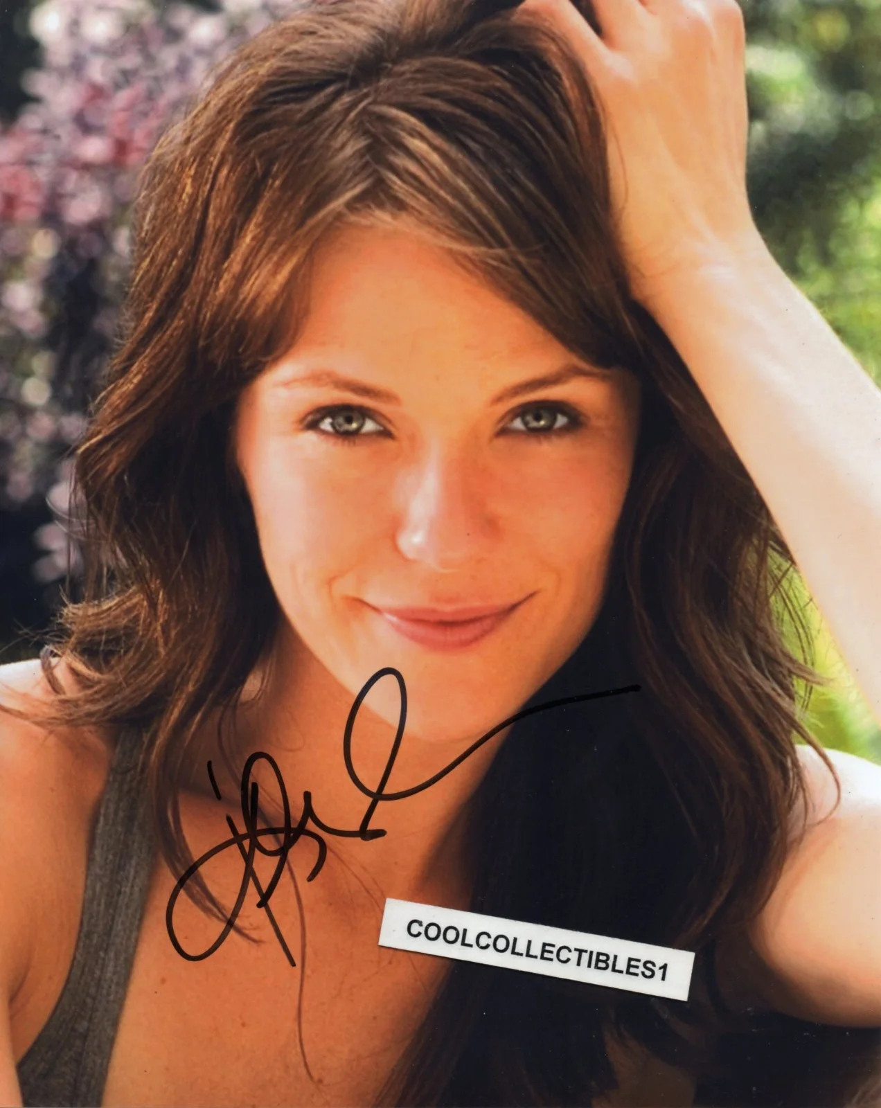 KATIE ASELTON — KATIE ASELTON "THE LEAGUE" IN PERSON SIGNED 8X10 COLOR PHOTO 4 COA