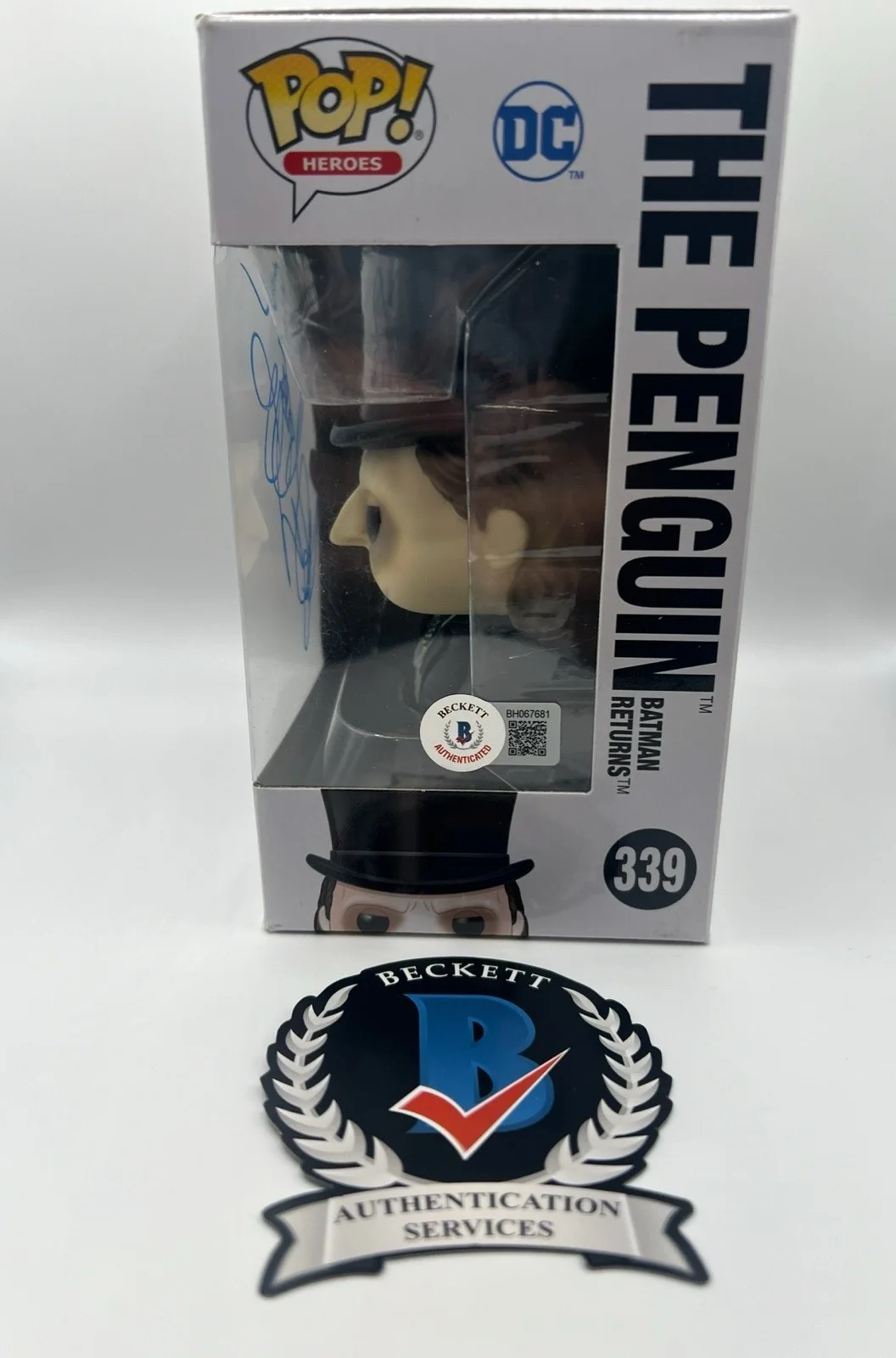 Danny Devito Signed Batman Returns The Penguin Funko Pop #339 w/ Beckett BAS COA, image 2