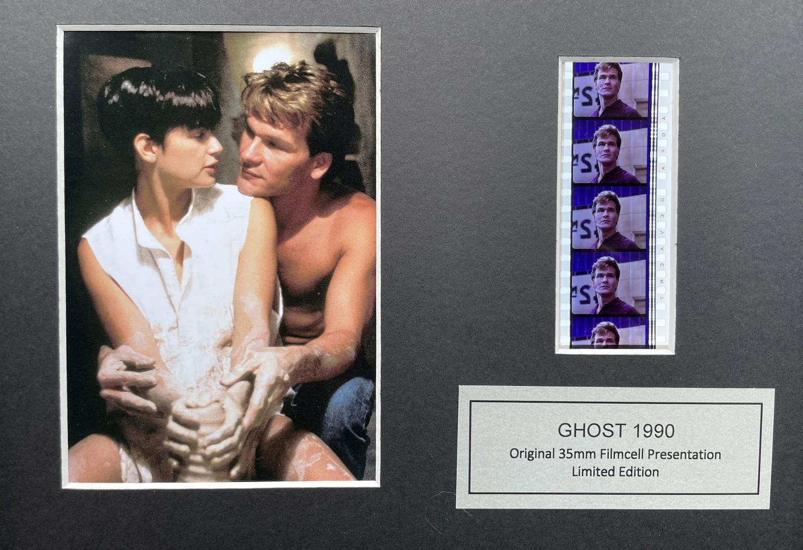 GHOST 1990 Original 35mm Film Cells set within Quality Wood Frame + COA, изображение 2
