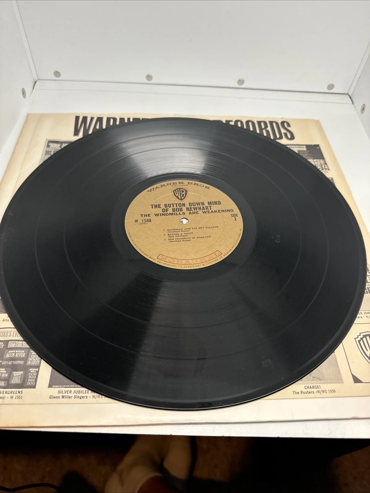 Bob Newhart — BOB NEWHART SIGNED VINYL LP ButtonDown Mind AUTOGRAPH The Windmills Weakening, изображение 5