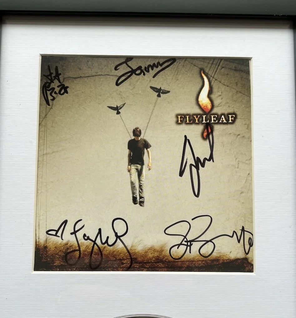 Flyleaf - 'Self Titled' CD Autographed / Framed, изображение 2
