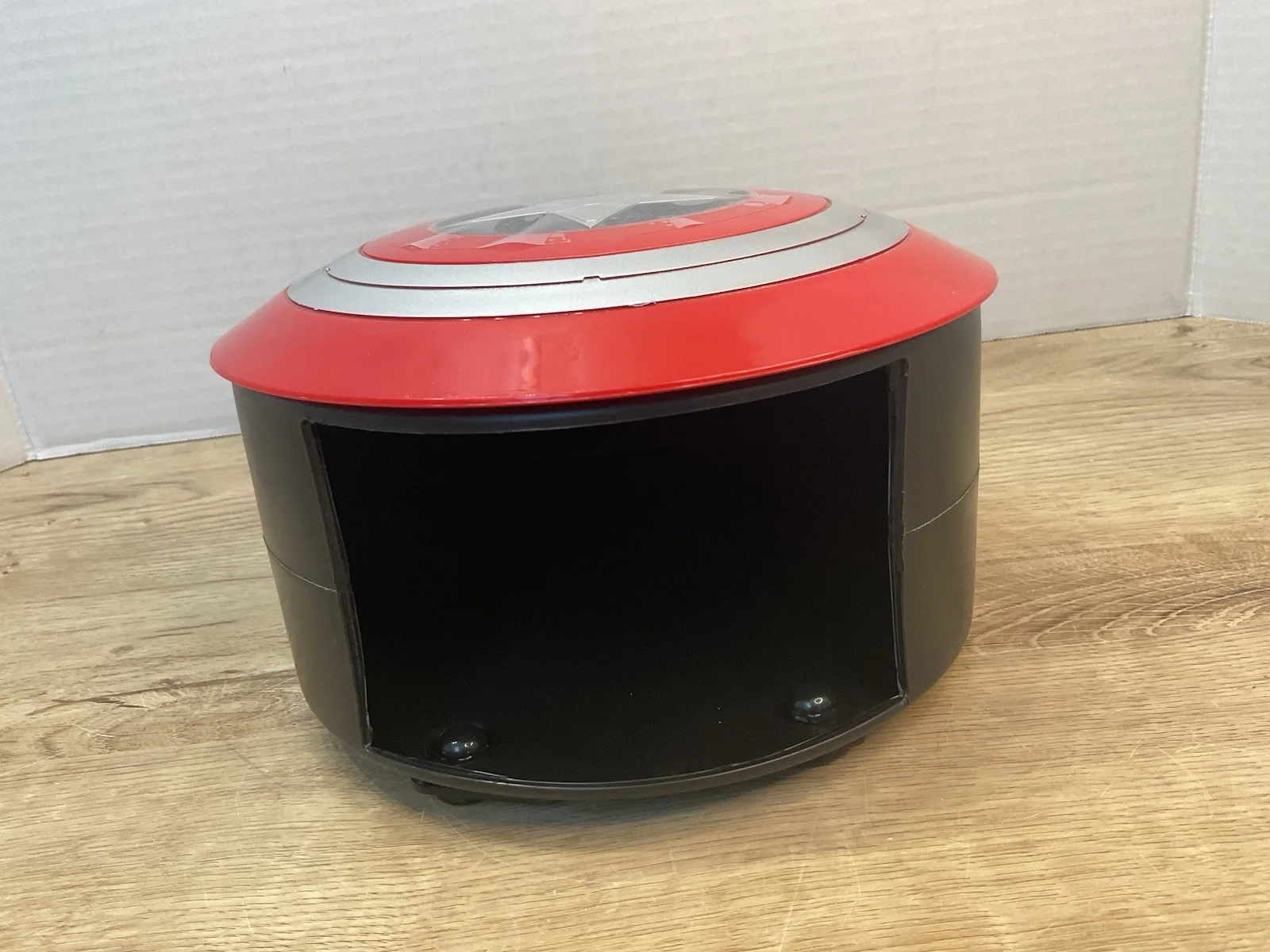 Captain America: Brave New World Winged Shield Popcorn Bucket Limited Edition, изображение 5