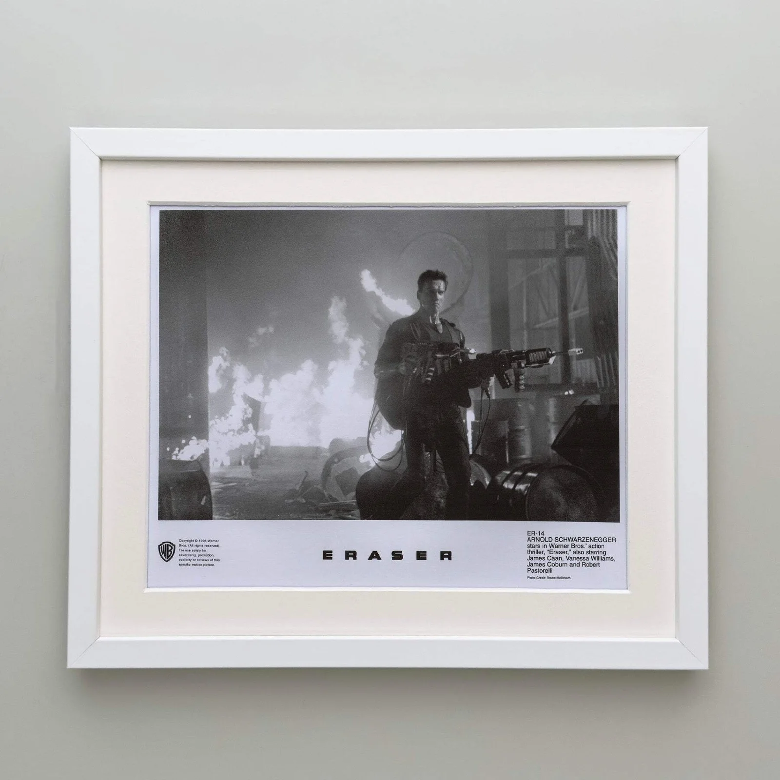 Eraser (1996) Press Publicity Still - Framed, image 4