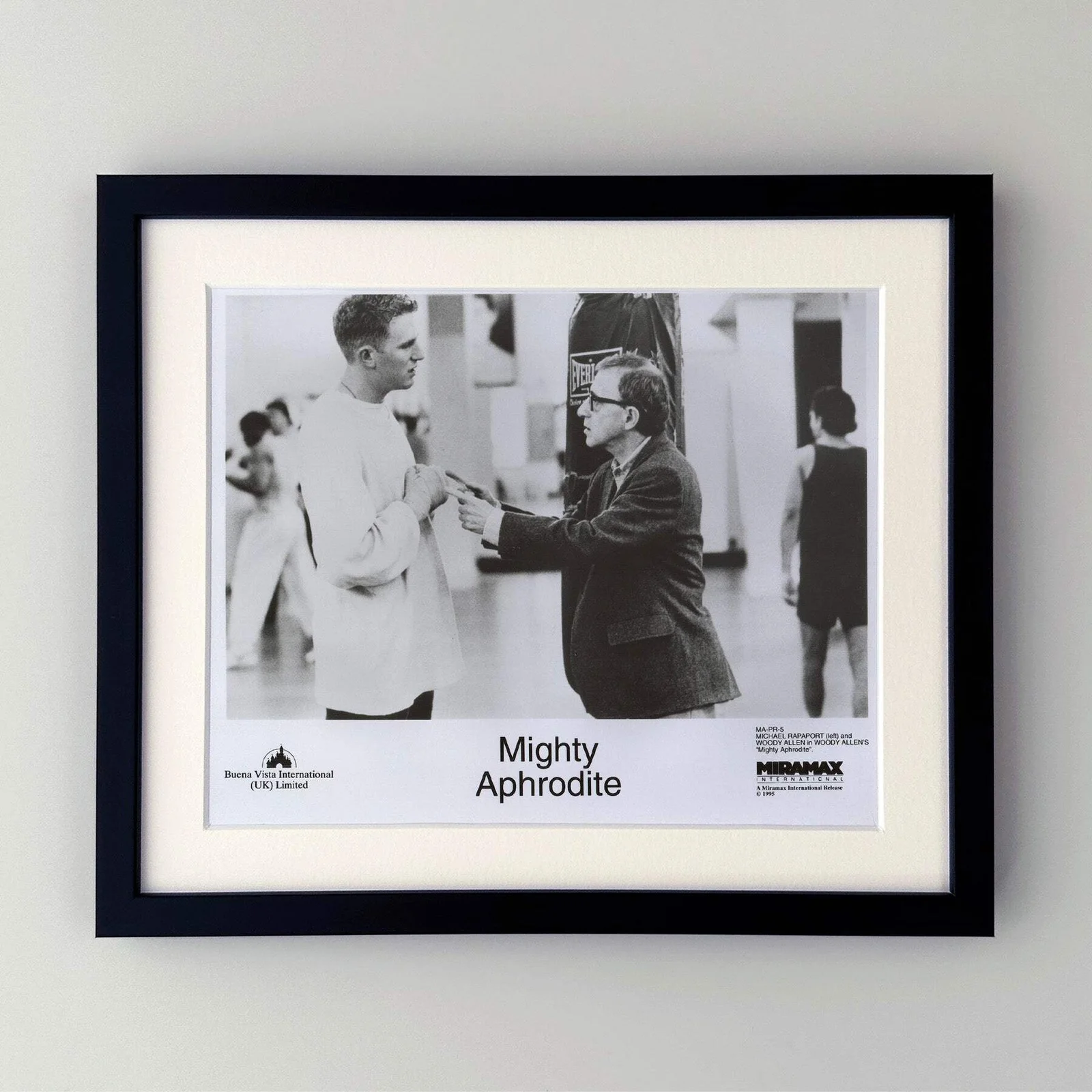 Mighty Aphrodite (1995) Press Publicity Still - Framed, image 2