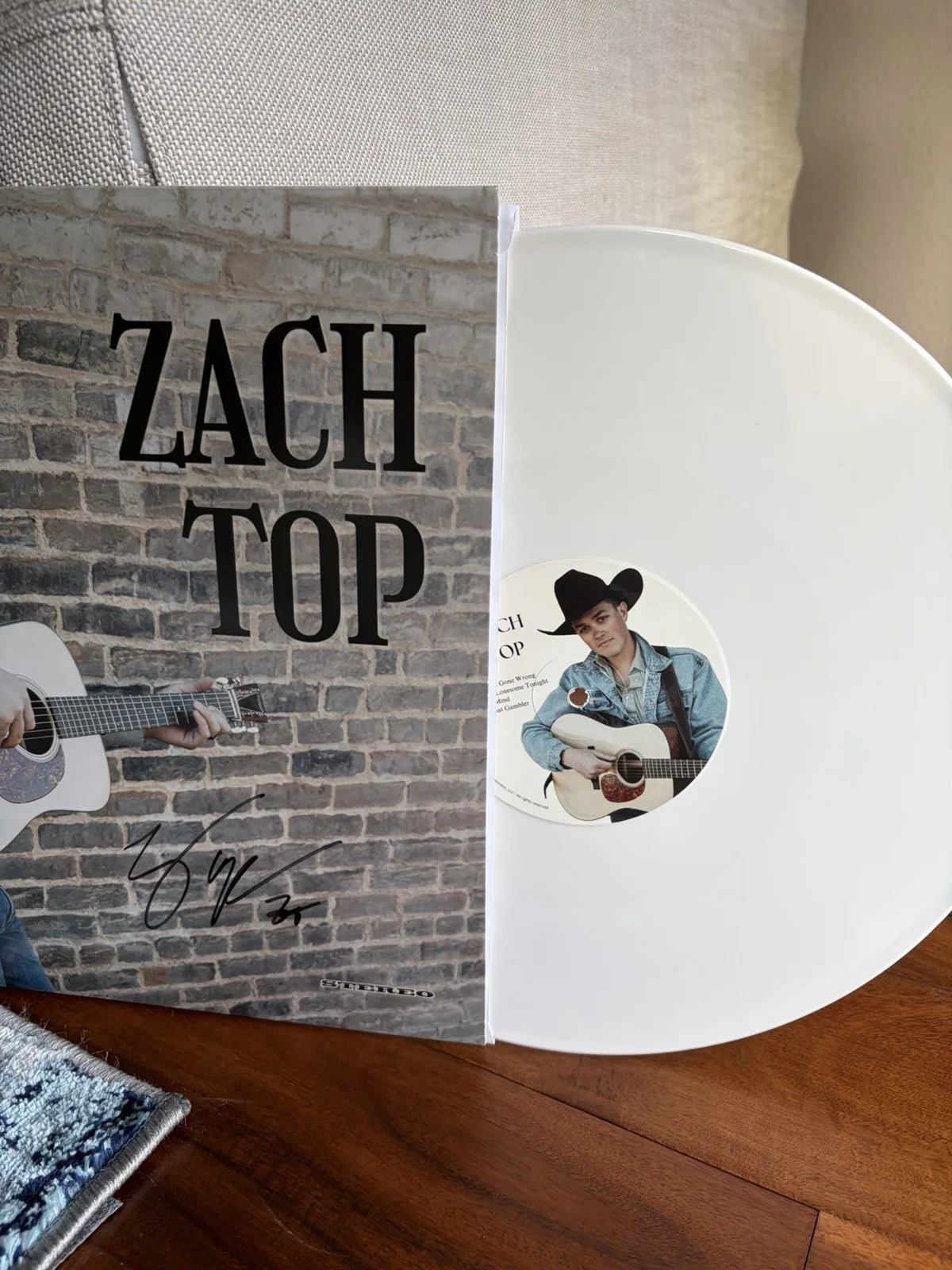 Zach Top COLD BEER & COUNTRY MUSIC Vinyl Album Signed Autographed JSA, изображение 2