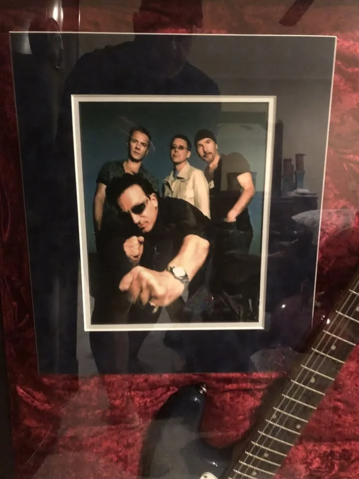 U2~Band Signed Electric Guitar ~ Museum Framed w/COA, image 2