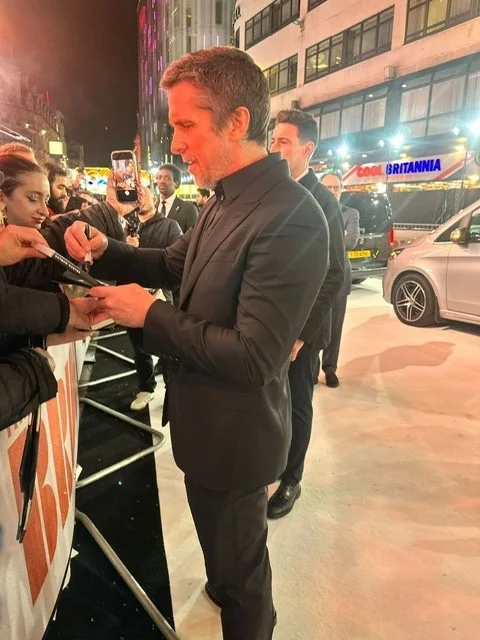 10 X 8 CHRISTIAN BALE Signed Batman Dark Knight Photo COA Photo Proof Authentic, image 2