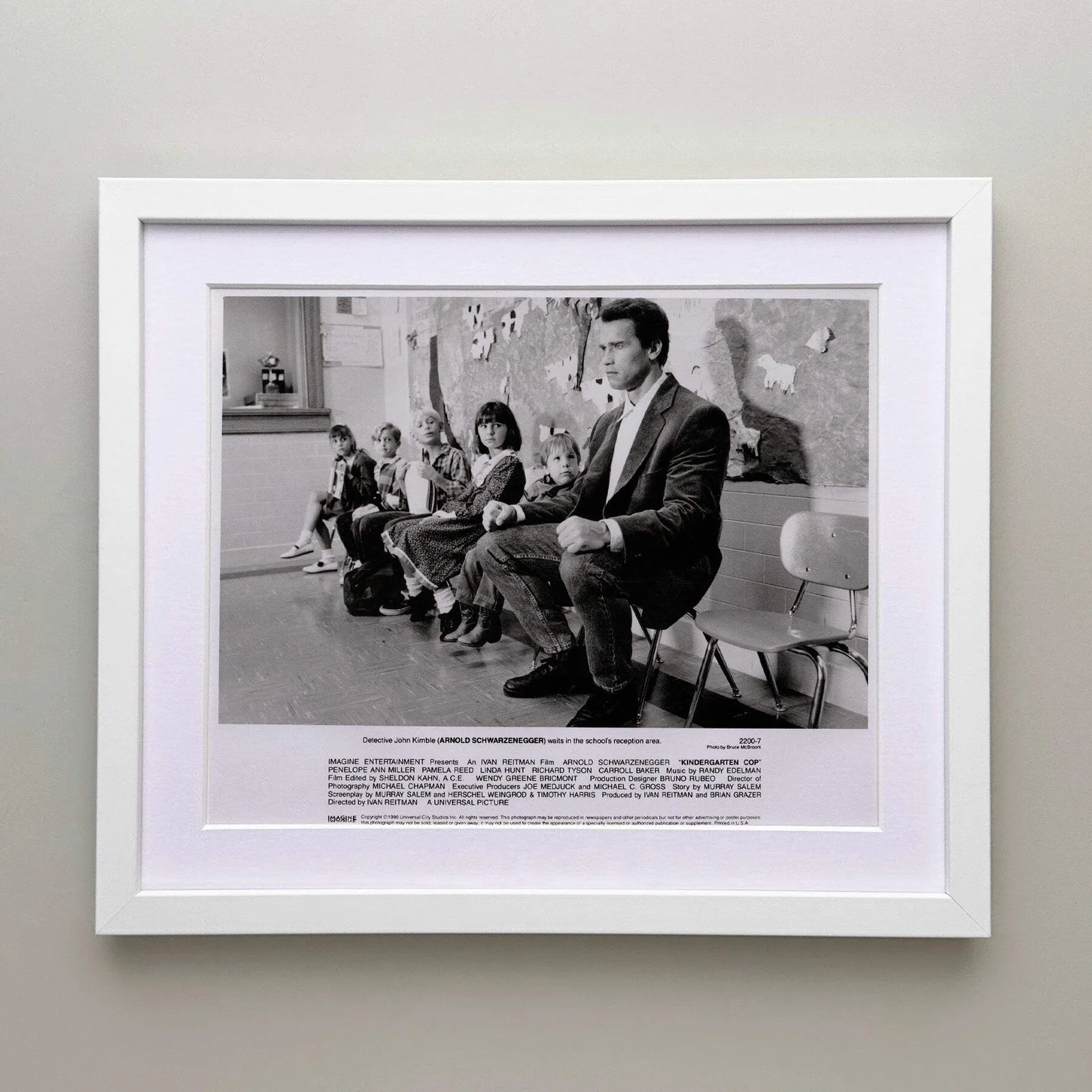 Kindergarten Cop (1990) Press Publicity Still - Framed, image 3