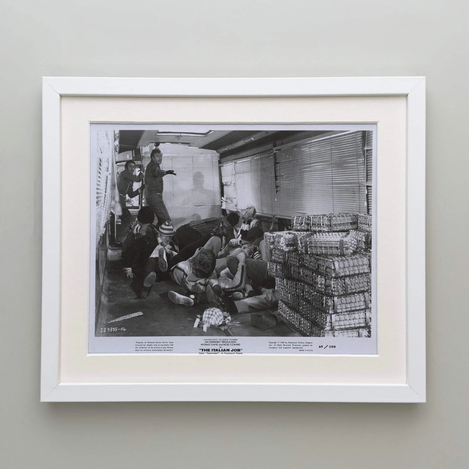 The Italian Job (1969) Press Publicity Still - Framed, изображение 4