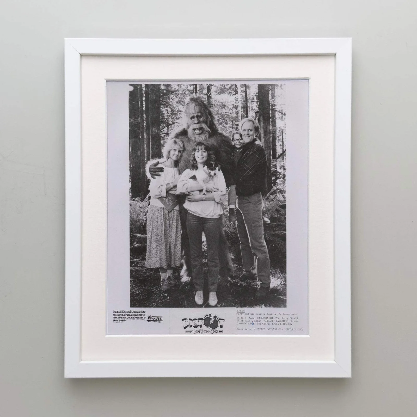 Harry and the Hendersons (1987) Press Publicity Still - Framed, image 4