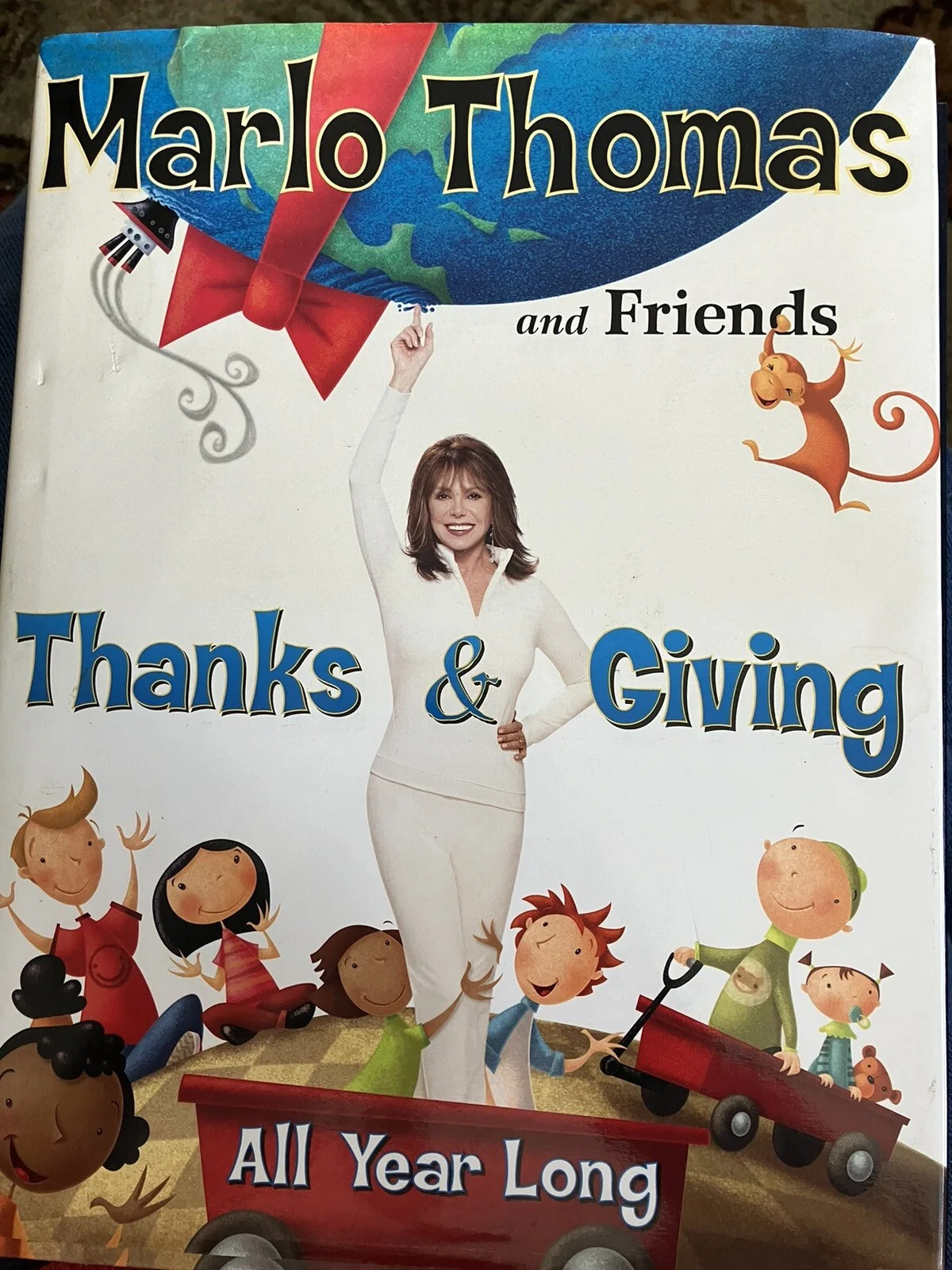 Marlo Thomas — Marlo Thomas Signed Book And Friends 1st Edition Inscribed To Lou Sahadi Writer