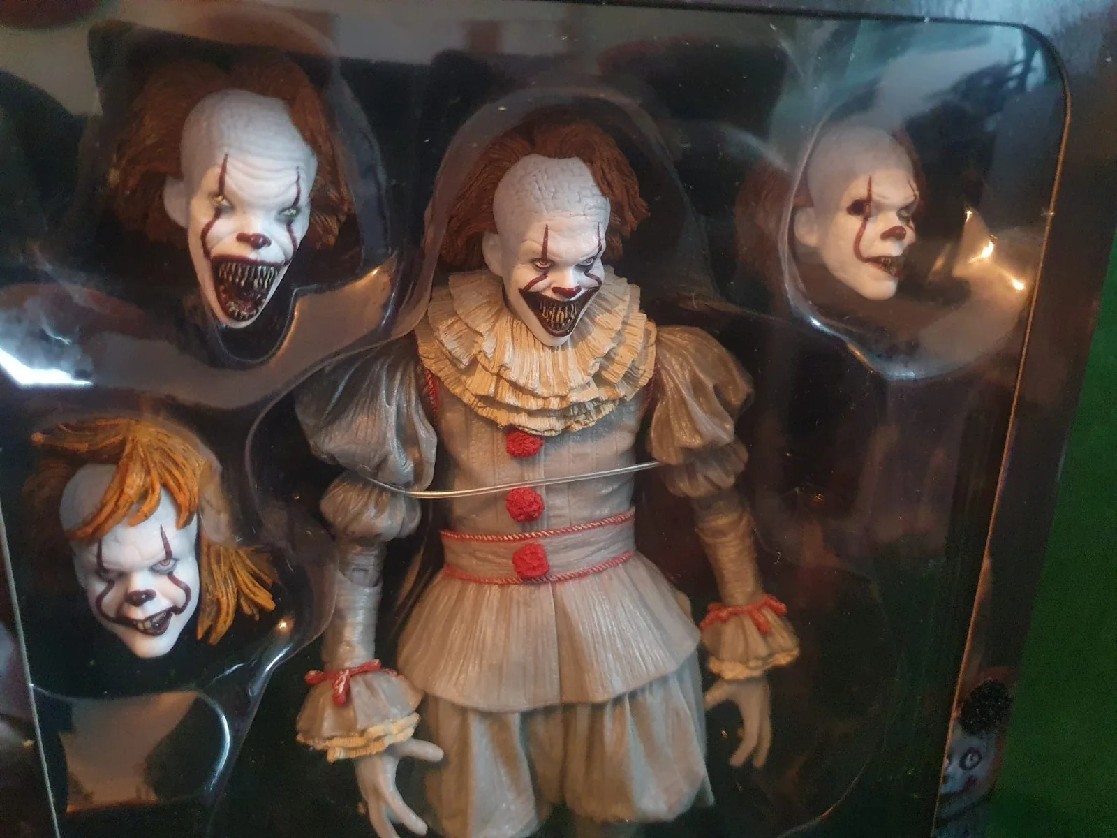 NECA IT 2017 Ultimate Pennywise Well House 7” Figure Sealed, image 3