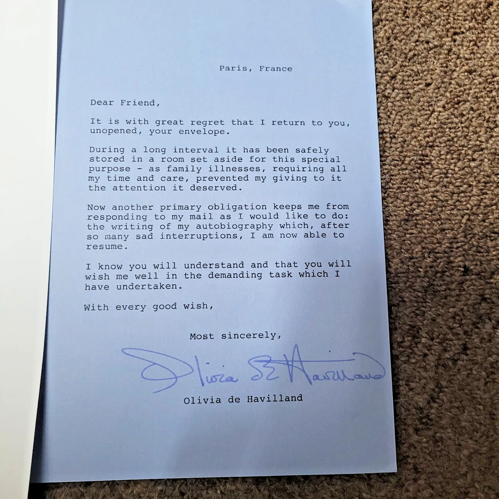 OLIVIA DE HAVILLAND AUTOGRAPHED LETTER TO FANS - BONHAMS, image 2