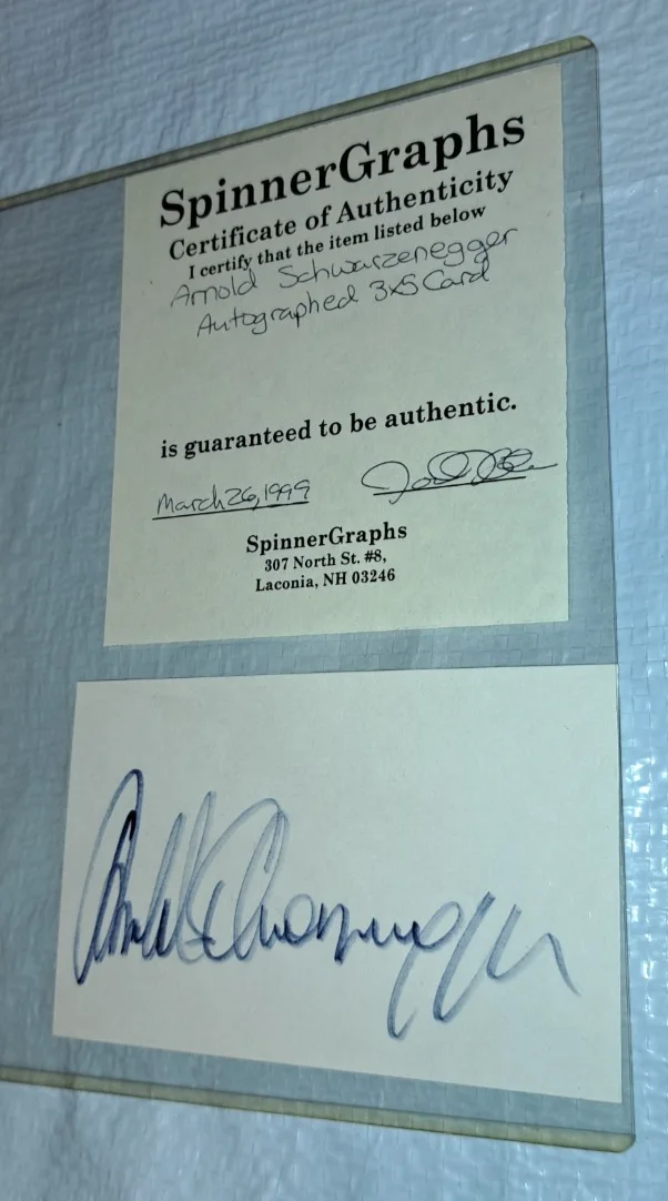 Arnold Schwarzenegger — Arnold Schwarzenegger Autograph w/COA Conan Press Photos ++ Plus Fitness Books, изображение 3