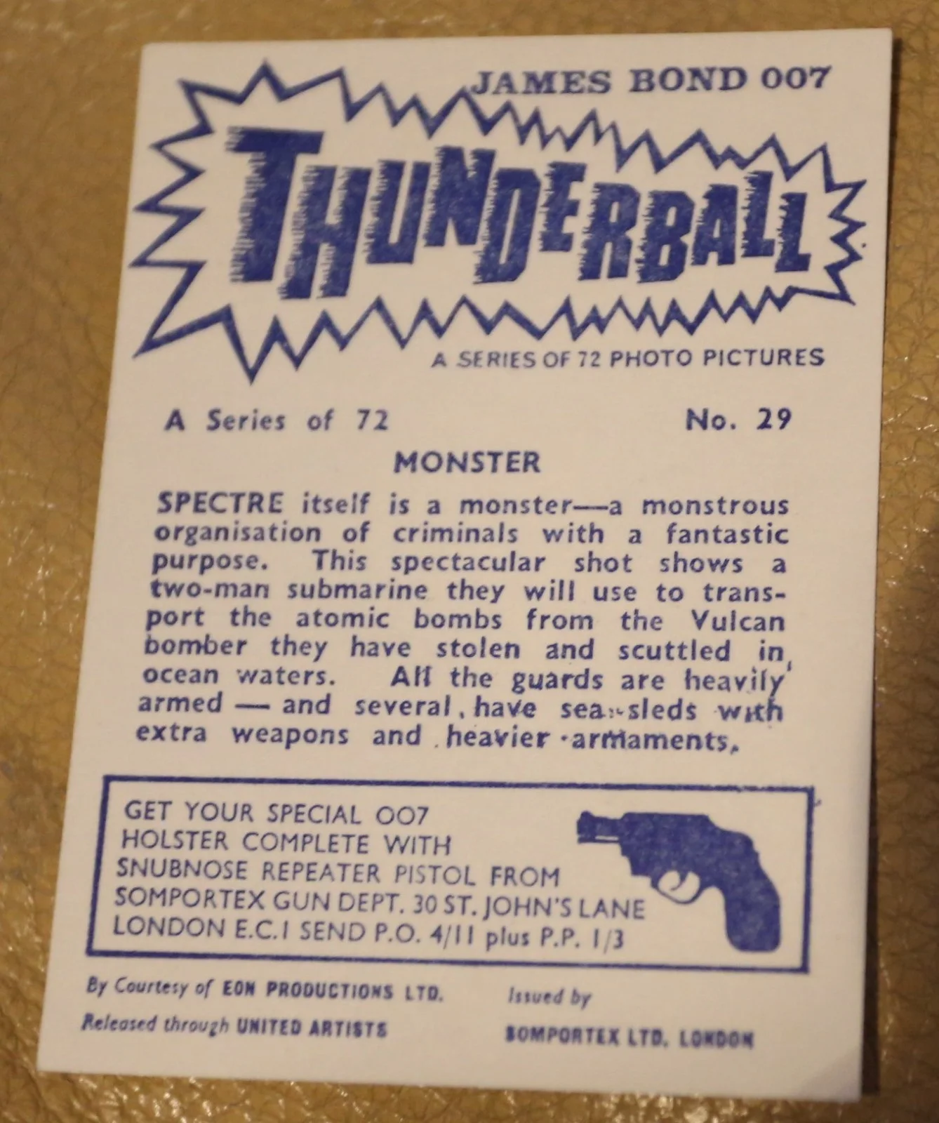 JAMES BOND SOMPORTEX THUNDERBALL 1966 ORIGINAL TRADING CARD EX COND NUMBER 29, изображение 2