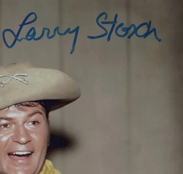 Larry Storch — LARRY STORCH - TV Classic Series "F-Troop" as 'Agarn' - Signed 8x10 Photo w/COA, изображение 2