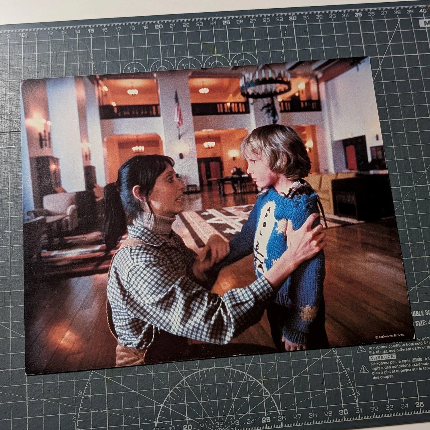 THE SHINING (1980) Vintage UK Front of House Lobby Card ft. Shelley Duvall & boy, изображение 2