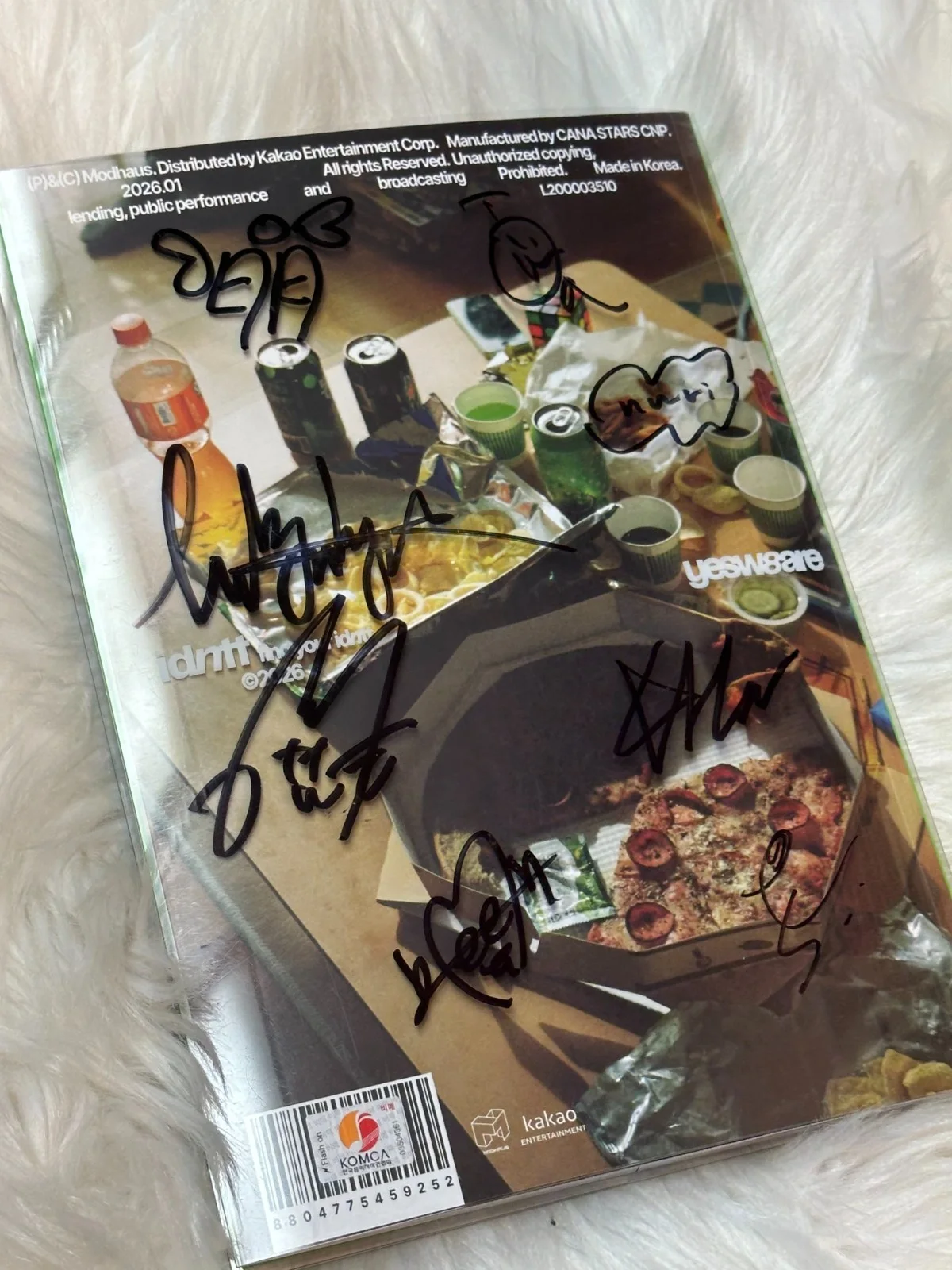 idntt- ALL MEMBER Autograph(Signed) PROMO ALBUM KPOP, image 4