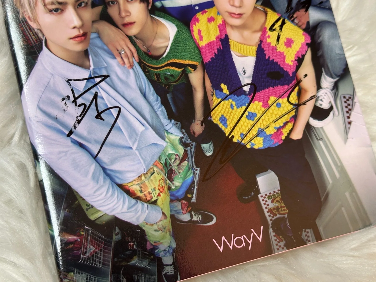 Way V - ALL MEMBER Autograph(Signed) PROMO ALBUM KPOP, изображение 3